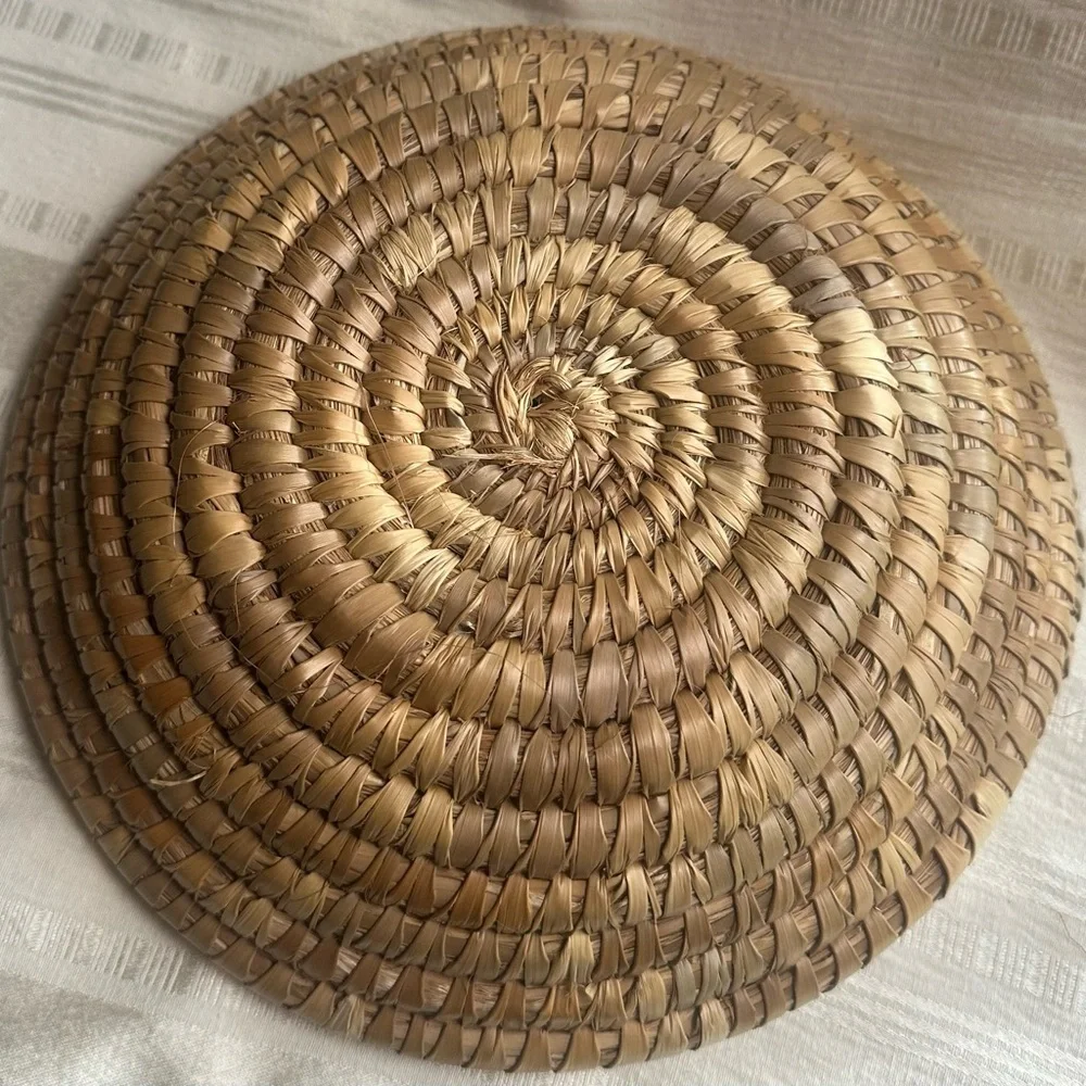 Vintage Bahamas Handwoven Straw Basket Bowl Boho Tropical Decor